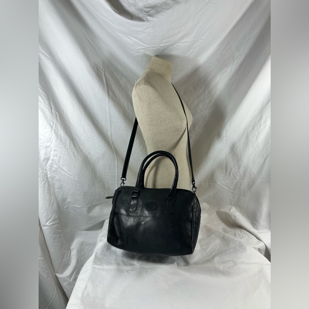 Genuine vintage SIMON black leather shoulder bag crossbody made in Colombia